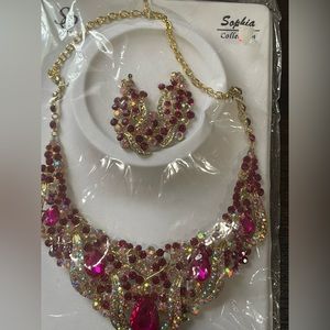 Necklace and earring set